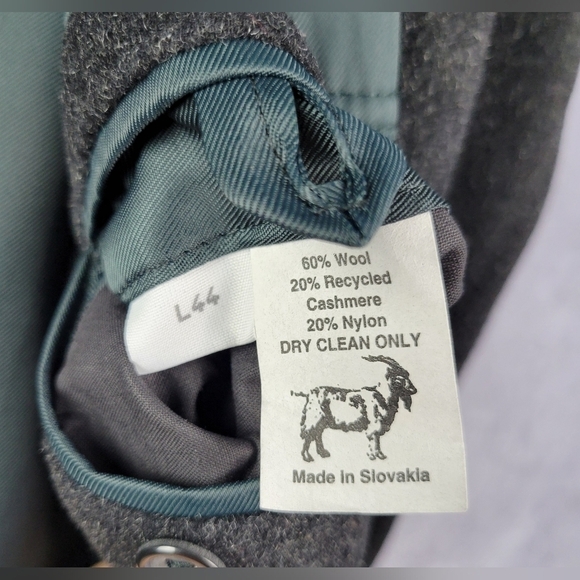 Trade Mark cashmere wool Full coat size L Black/White Italian Fabric - Picture 12 of 14